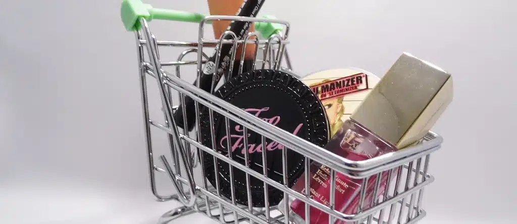 A shopping trolley filled with assorted items to represent onine shopping